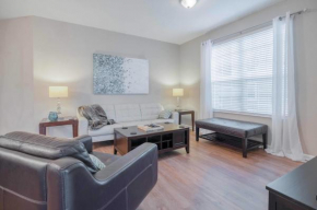 Fabulous Vista Cay Lakeview Island Breeze Near all theme Parks and Walk to the Convention center